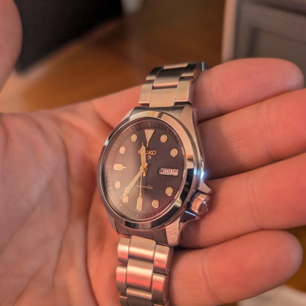 Seiko SRPE57K1 - Picture 3 of 3